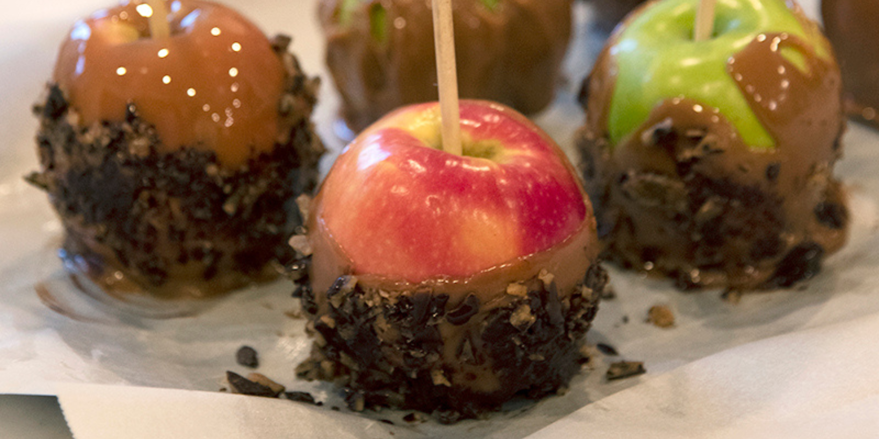 Fall Recipe: Bourbon Brittle Caramel Apple