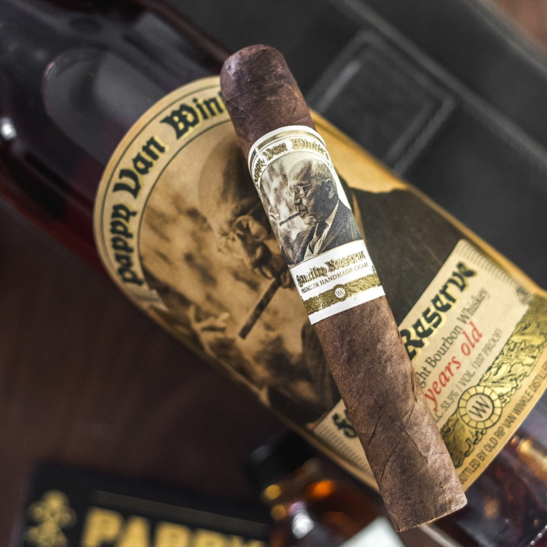 Understanding Our Cigar Blends: Tradition vs Barrel Fermented