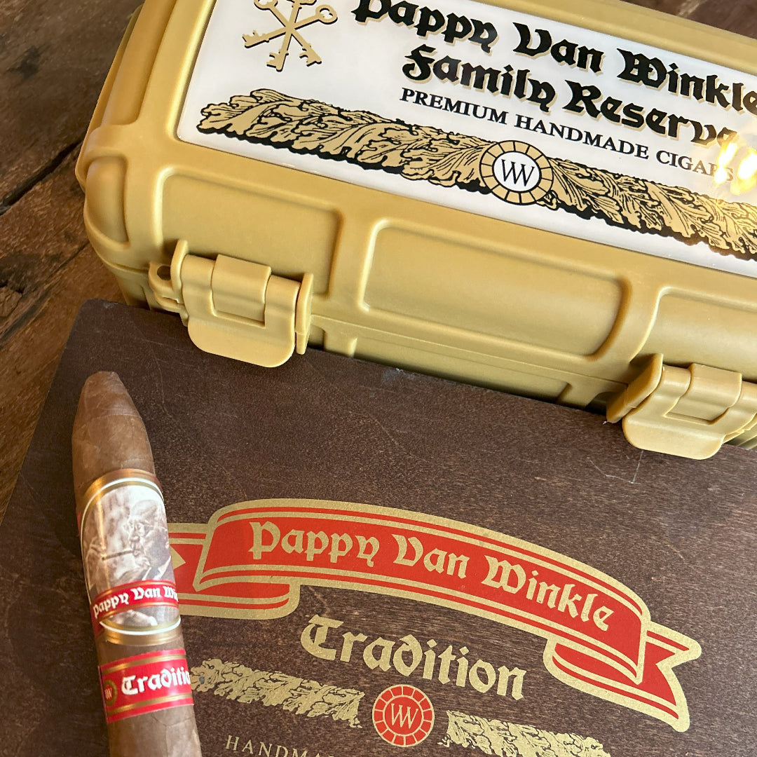 Family Reserve 10-Count Travel Humidor