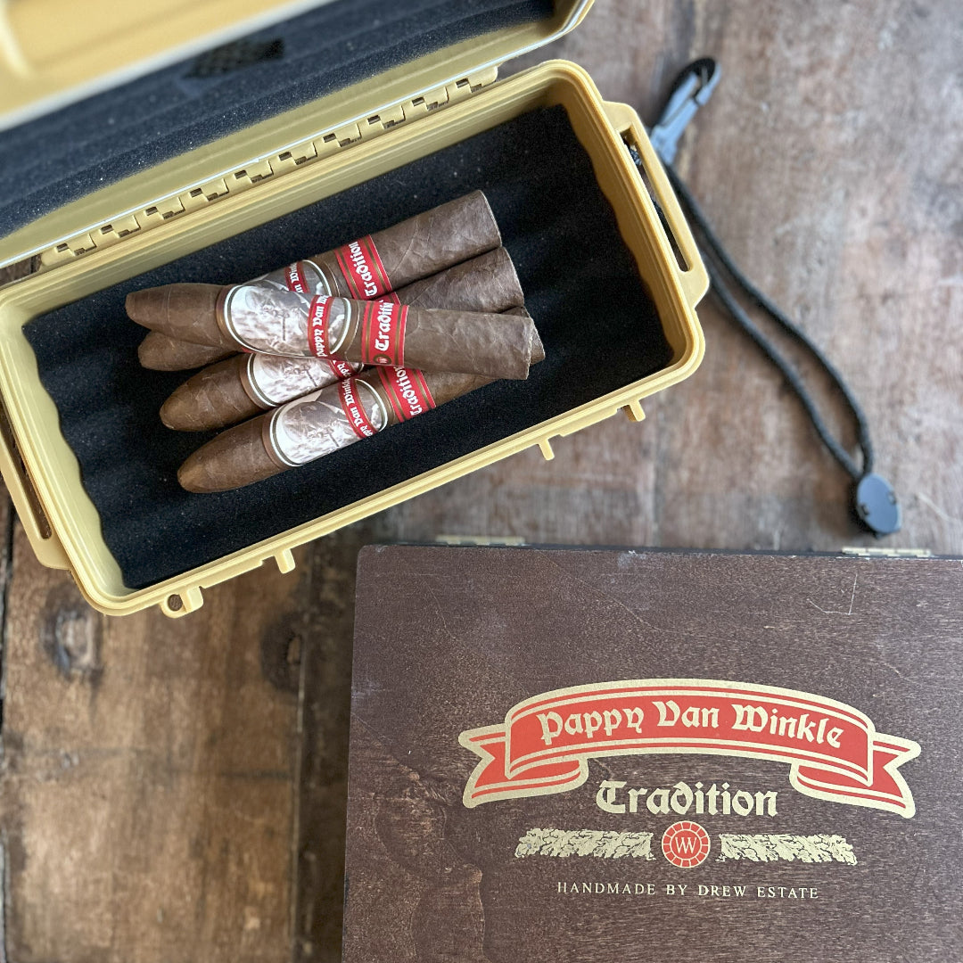 Family Reserve 10-Count Travel Humidor