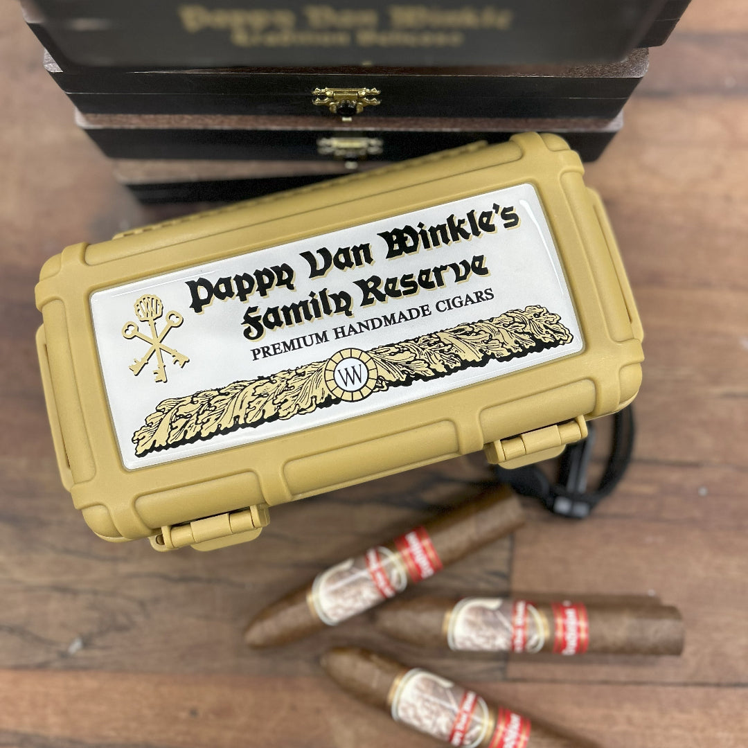 Family Reserve 10-Count Travel Humidor