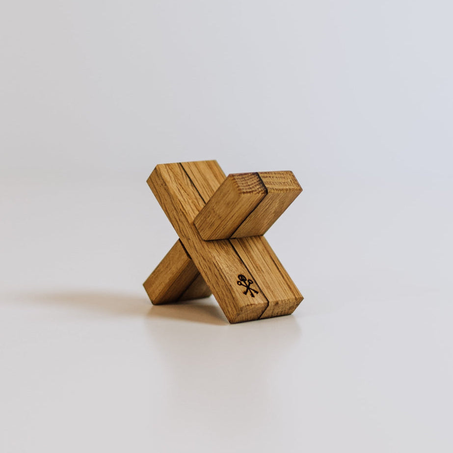 Bourbon Barrel X Cigar Rest