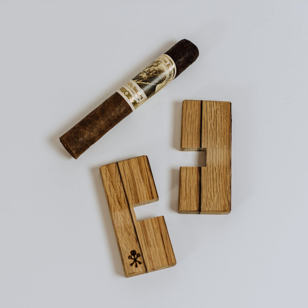 Bourbon Barrel X Cigar Rest